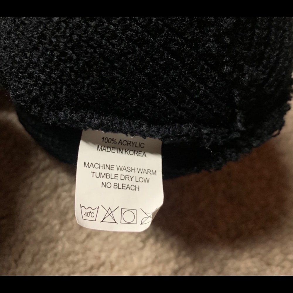 One eyed monster-skateboard style black beanie